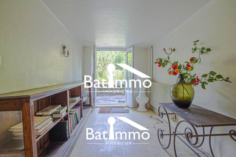 Villa - 320 m² - 10 pièces