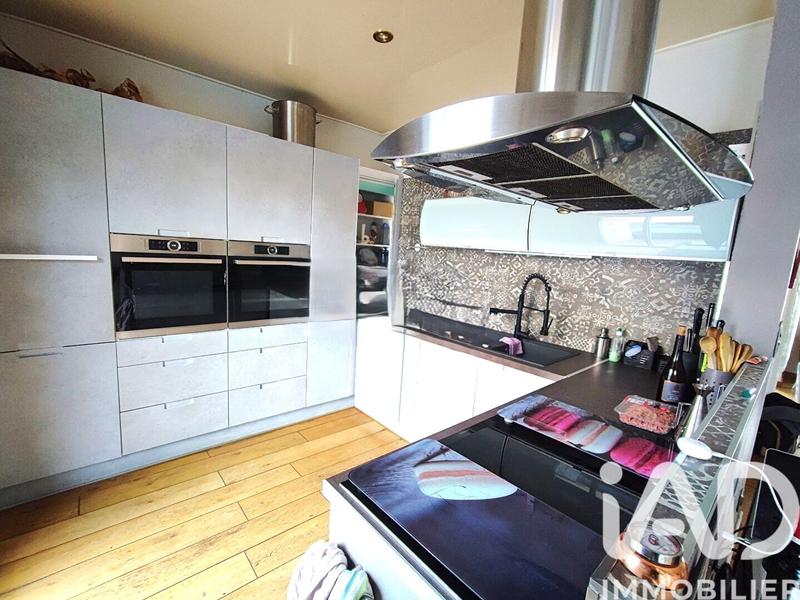 Maison - 144 m² - 5 pièces