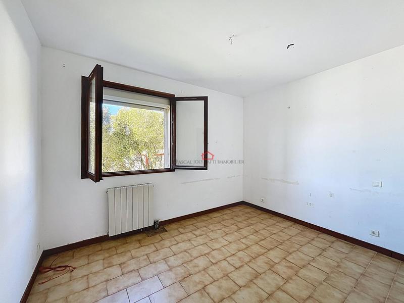 Appartement - 81 m² - 3 pièces
