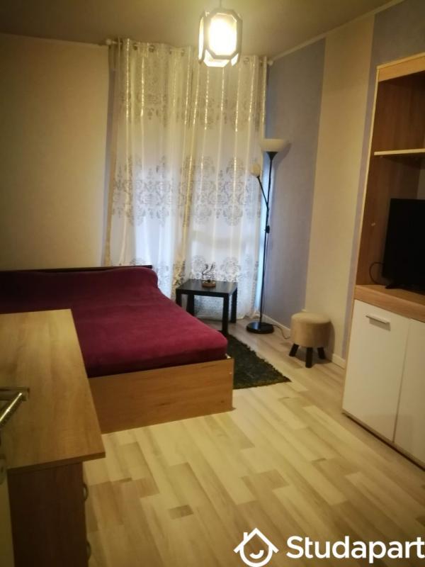 Chambre - 12 m² - 1 pièce