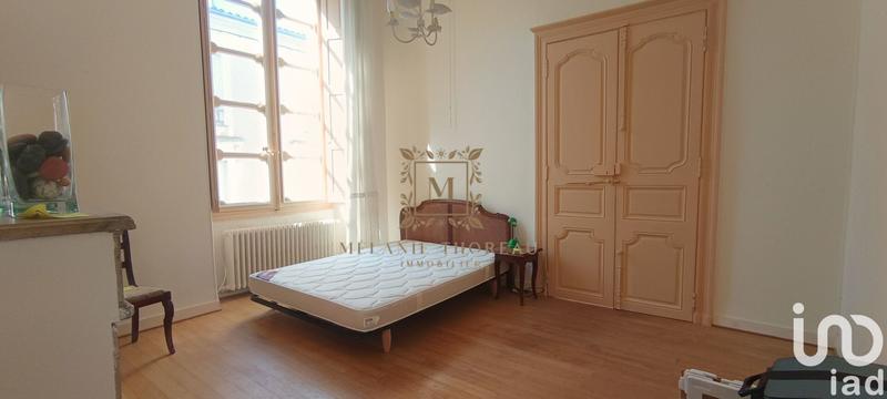 Maison - 365 m² - 15 pièces