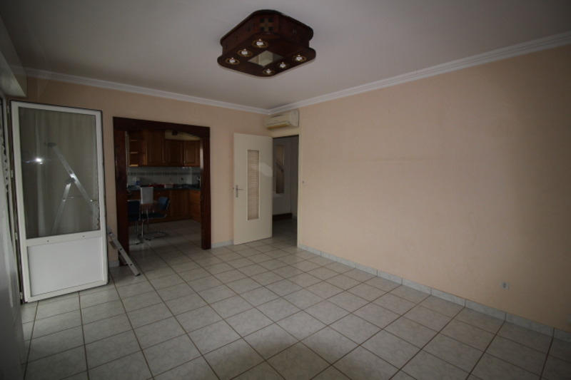 Maison - 149 m² - 8 pièces