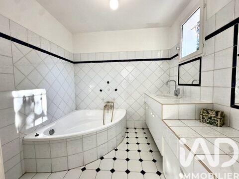 Maison - 103 m² - 5 pièces