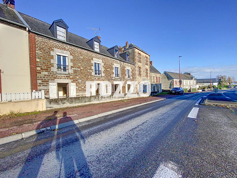 Maison - 231 m² - 10 pièces