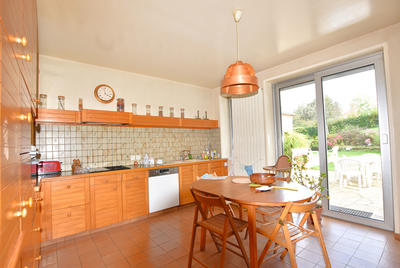 Maison - 254 m² - 12 pièces
