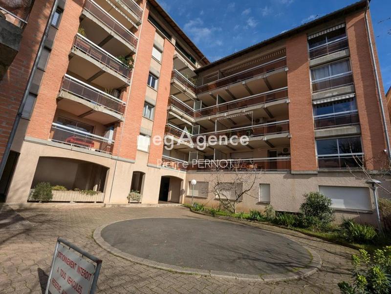 Appartement - 82 m² - 3 pièces