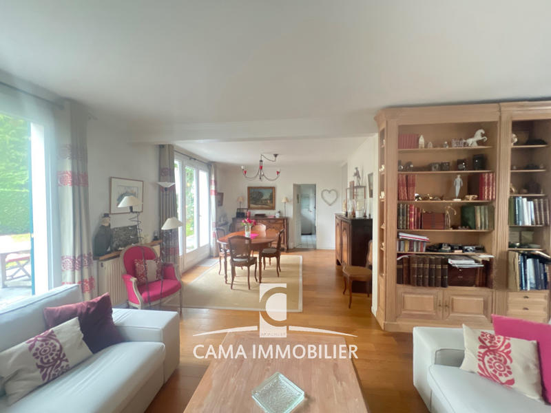 Maison - 162 m² - 7 pièces