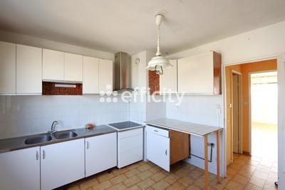 Appartement ancien - 91 m² - 5 pièces