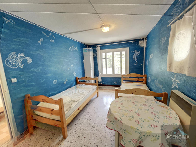 Villa - 143 m² - 8 pièces