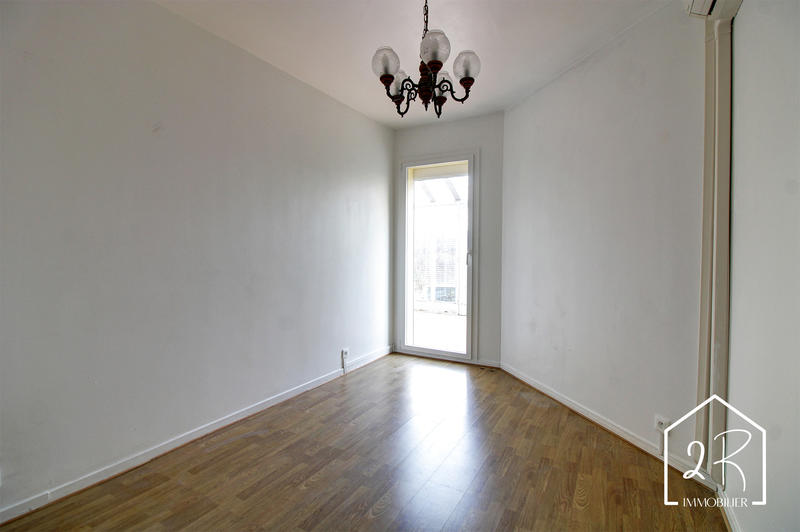 Appartement - 106 m² - 5 pièces