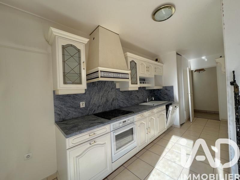 Appartement - 85 m² - 3 pièces