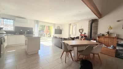 Maison - 70 m² - 3 pièces