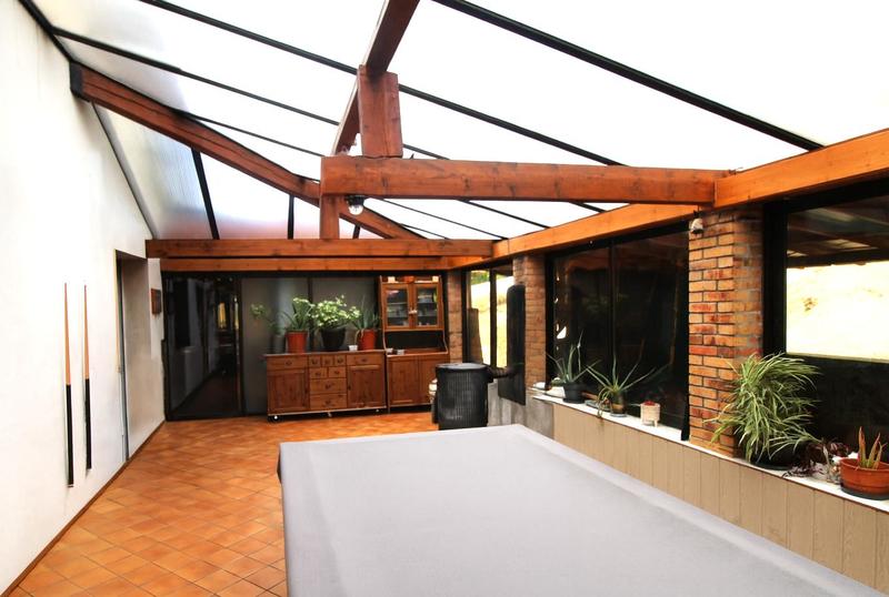 Maison traditionnelle - 205 m² - 7 pièces