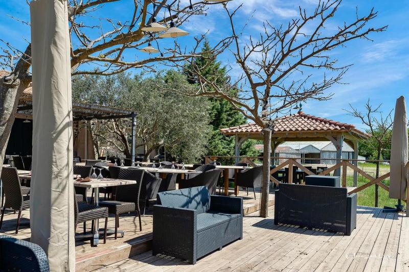 Fonds de commerce - 360 m²