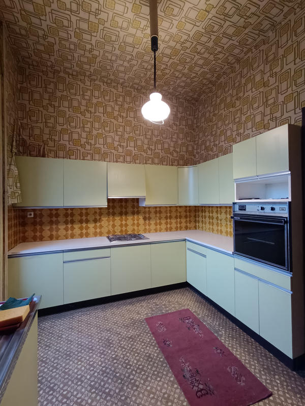 Maison - 210 m² - 7 pièces