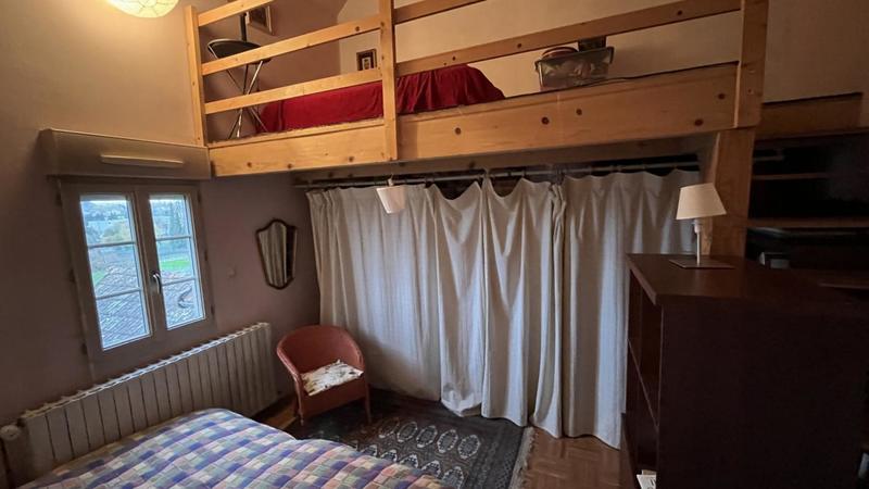 Maison - 220 m² - 9 pièces