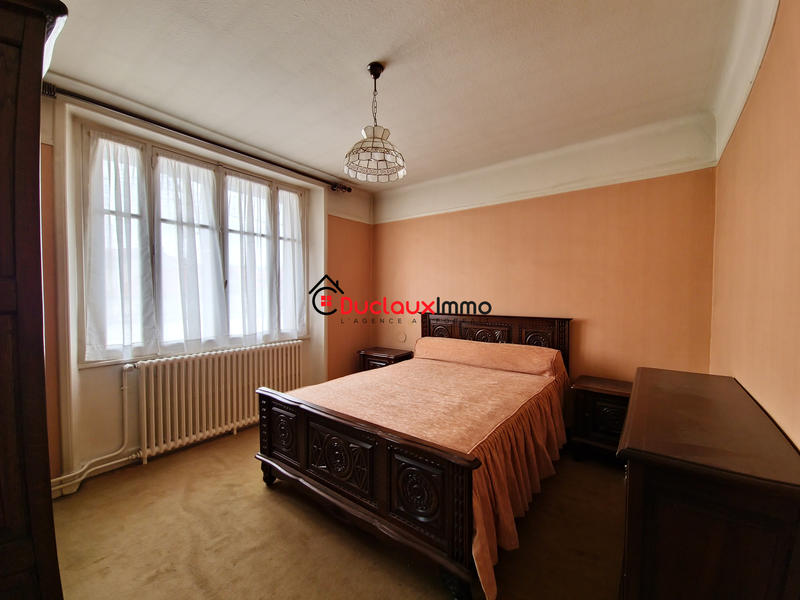 Maison - 104 m² - 5 pièces