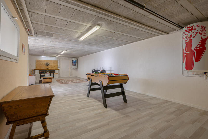 Villa - 250 m² - 5 pièces