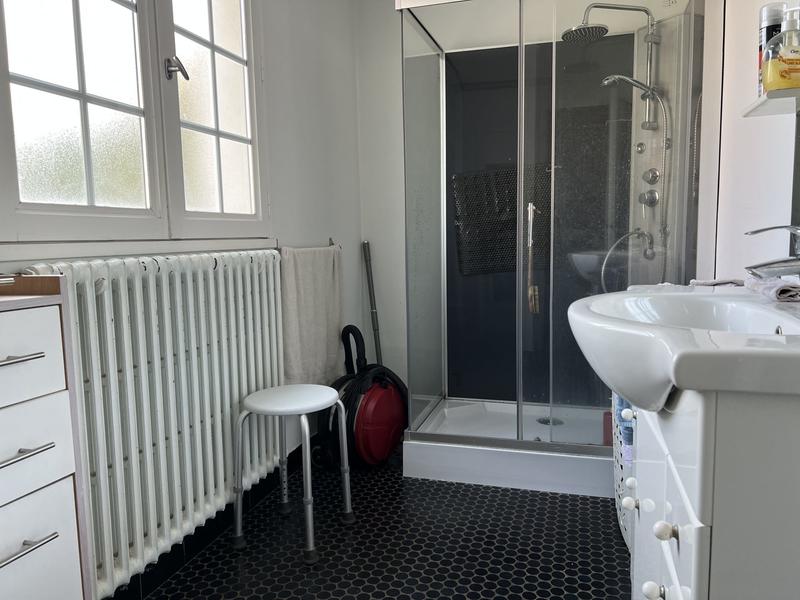 Maison - 175 m² - 8 pièces