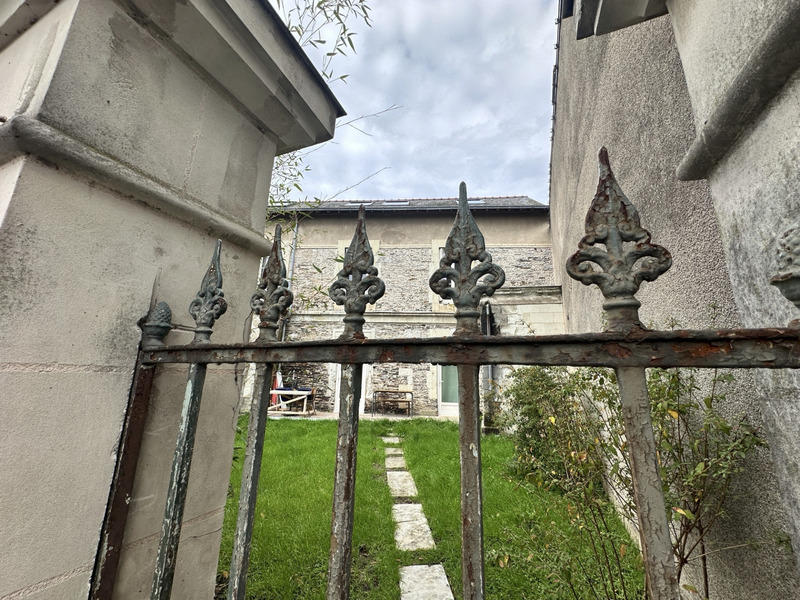 Immeuble - 200 m² - 10 pièces