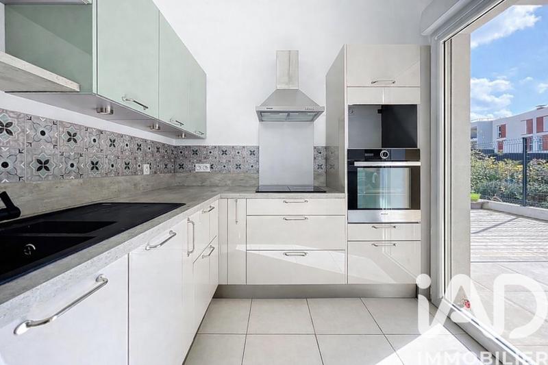 Appartement - 61 m² - 3 pièces