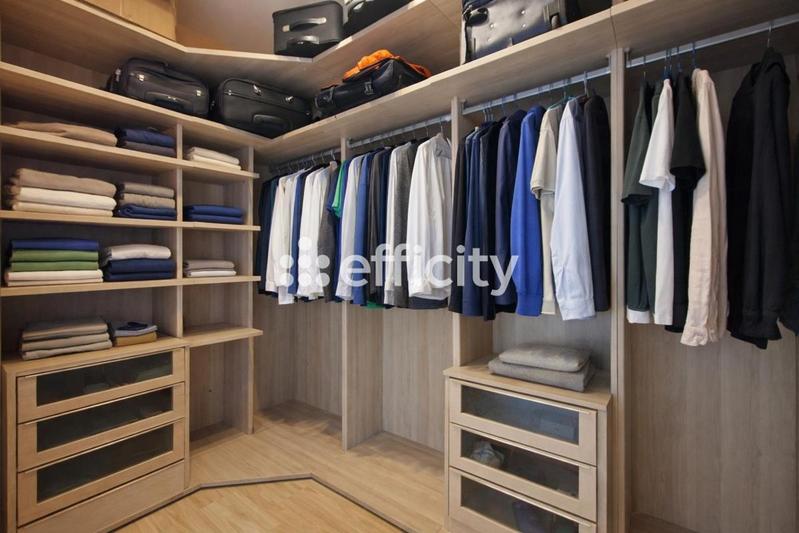 Maison - 163 m² - 5 pièces