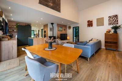 Maison - 113 m² - 4 pièces