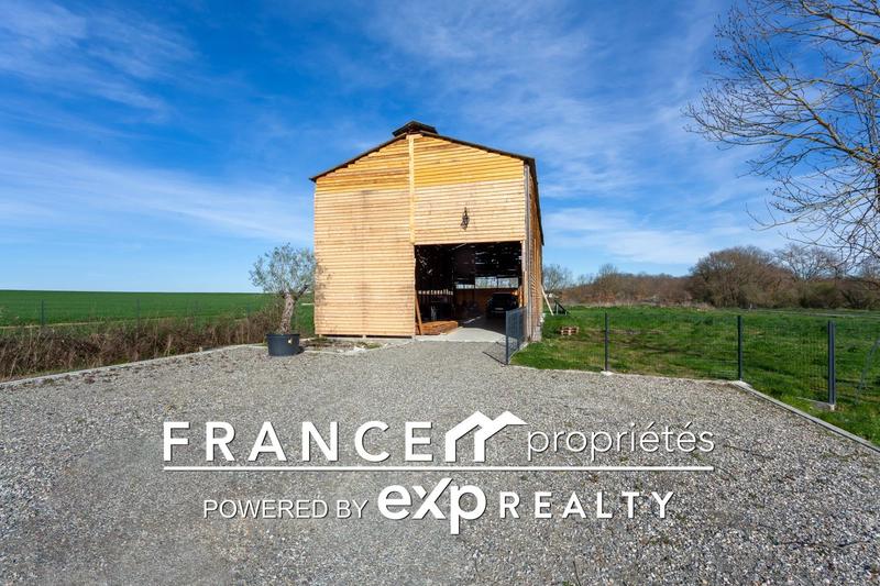 Maison - 283 m² - 6 pièces