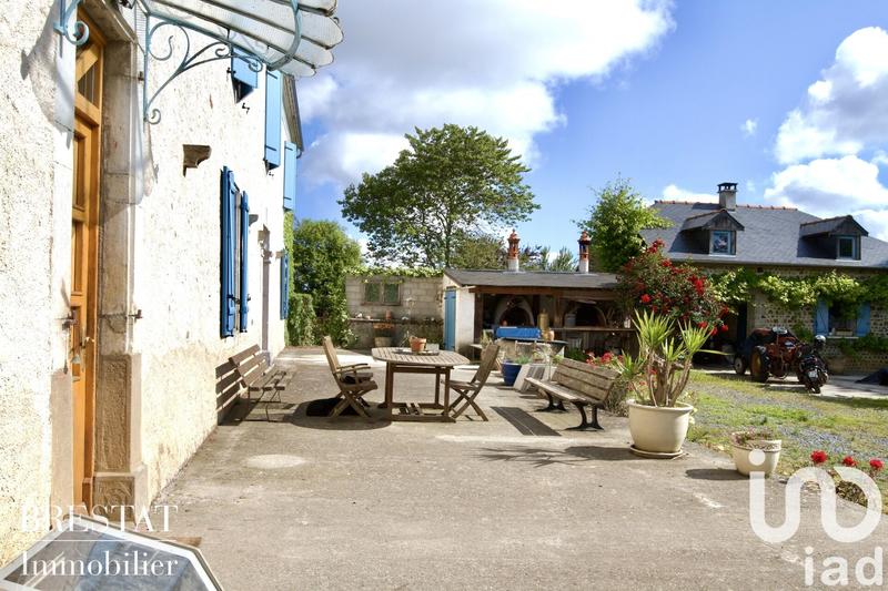 Maison de campagne - 244 m² - 7 pièces