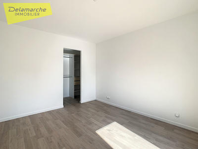 Maison - 107 m² - 4 pièces