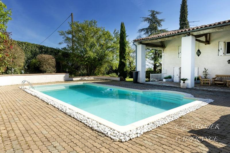 Maison de campagne - 320 m² - 7 pièces