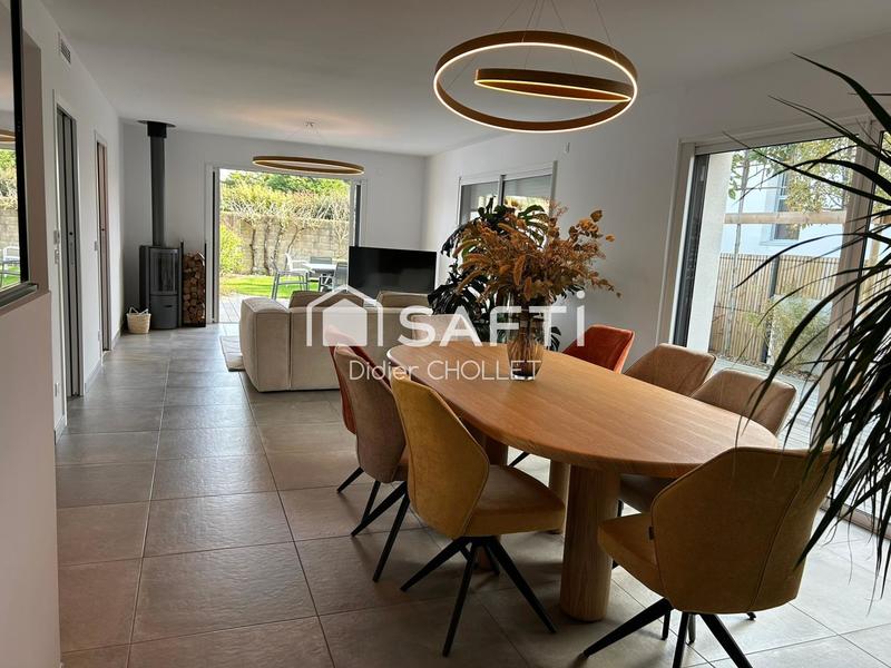 Maison - 130 m² - 4 pièces