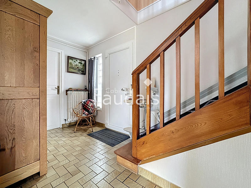 Maison - 110 m² - 4 pièces