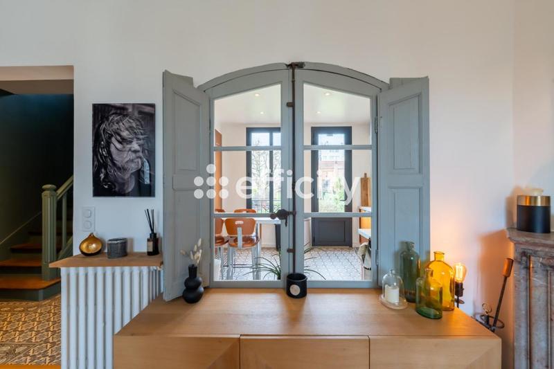 Maison - 175 m² - 7 pièces