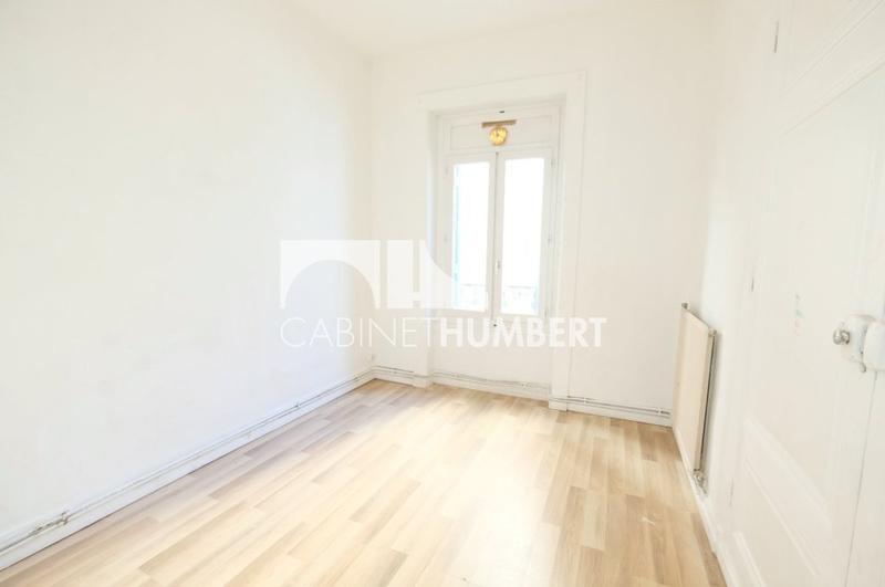 Appartement - 104 m² - 5 pièces