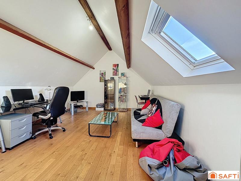 Maison - 183 m² - 9 pièces