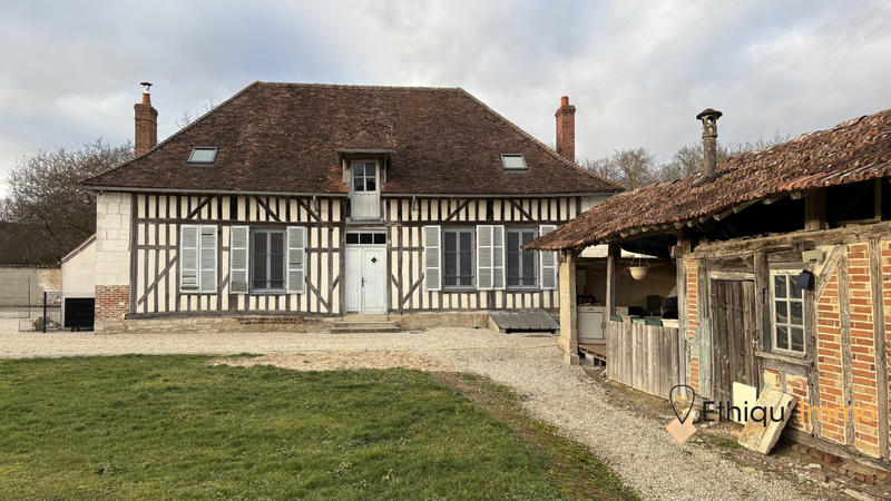 Maison - 143 m² - 5 pièces