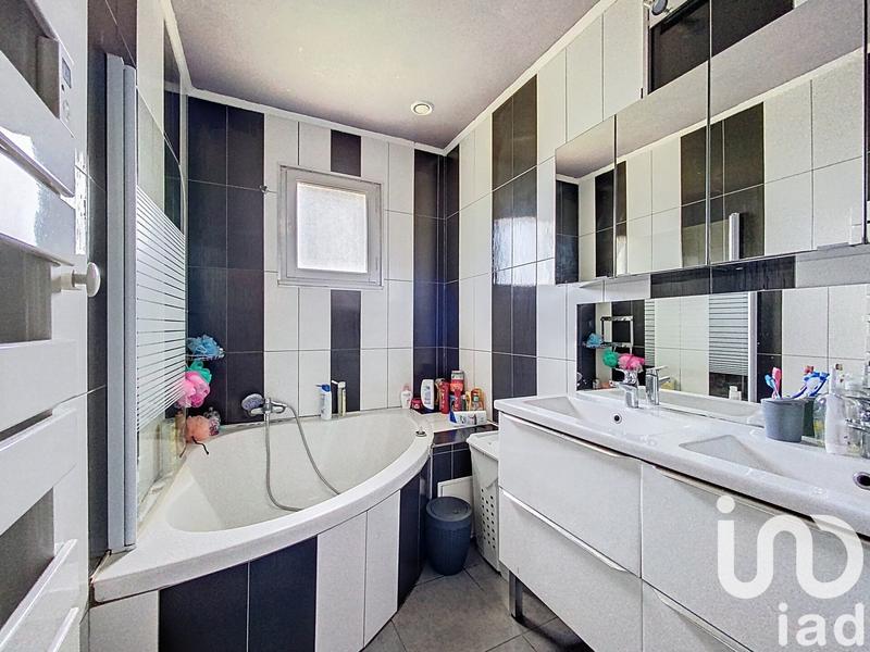 Maison - 114 m² - 5 pièces