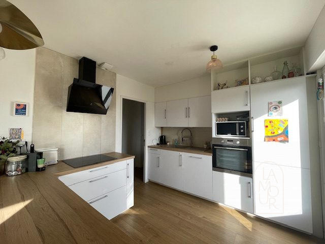 Maison - 157 m² - 7 pièces