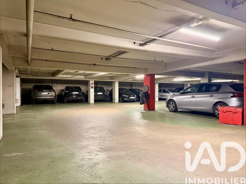 Parking - 10 m²