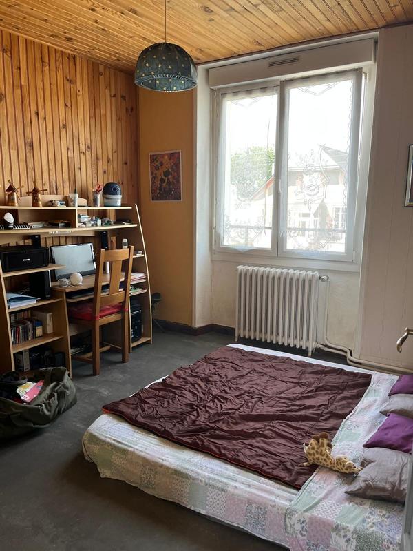 Maison - 105 m² - 6 pièces