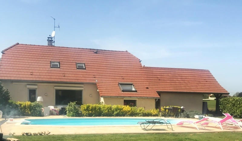 Maison - 147 m² - 8 pièces