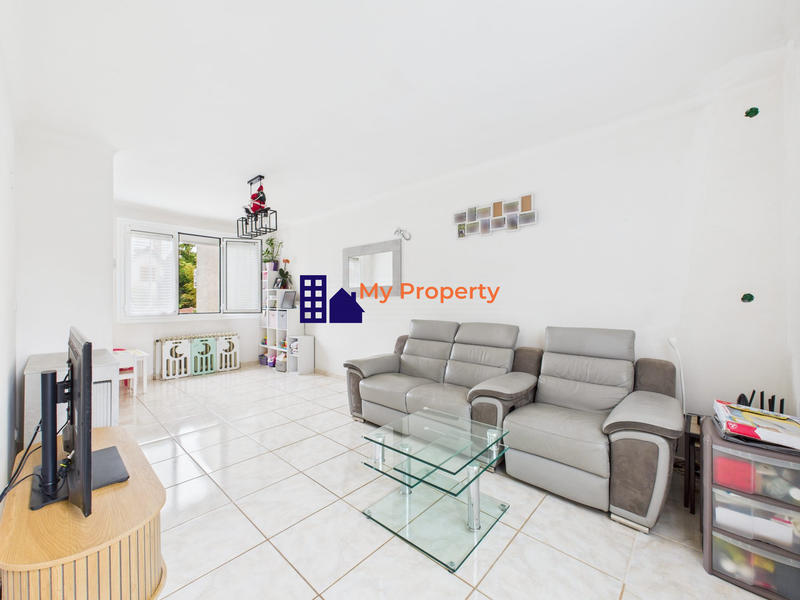 Maison - 87 m² - 4 pièces