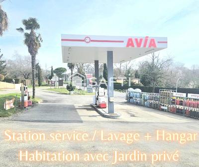 Local commercial - 135 m² - 10 pièces