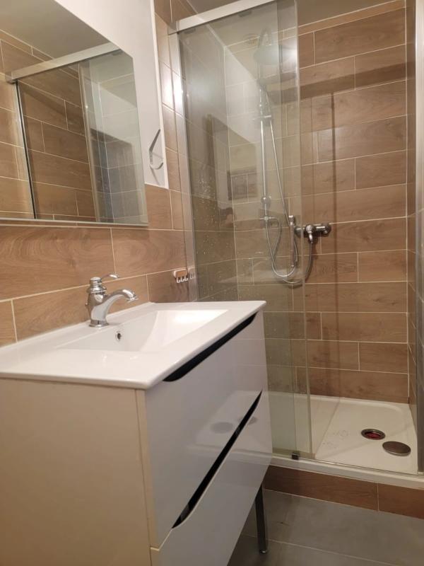 Appartement - 98 m² - 6 pièces