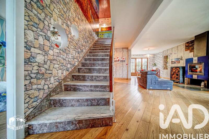 Maison - 161 m² - 7 pièces