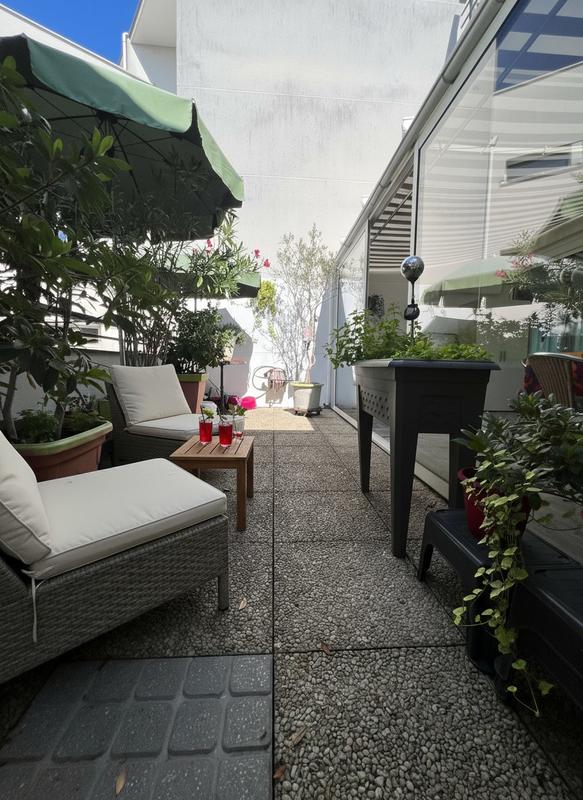 Appartement - 100 m² - 5 pièces