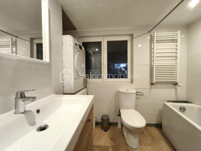 Maison - 86 m² - 4 pièces