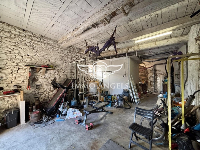 Maison ancienne - 250 m² - 7 pièces