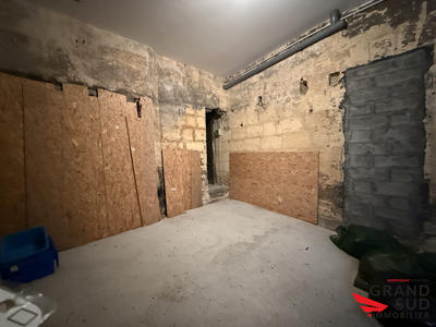 Parking / Garage - 30 m²